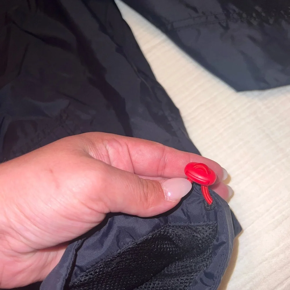 Y2K Style Hollister Men’s Black Red Windbreaker Jacket Medium | EUC - Picture 5 of 12